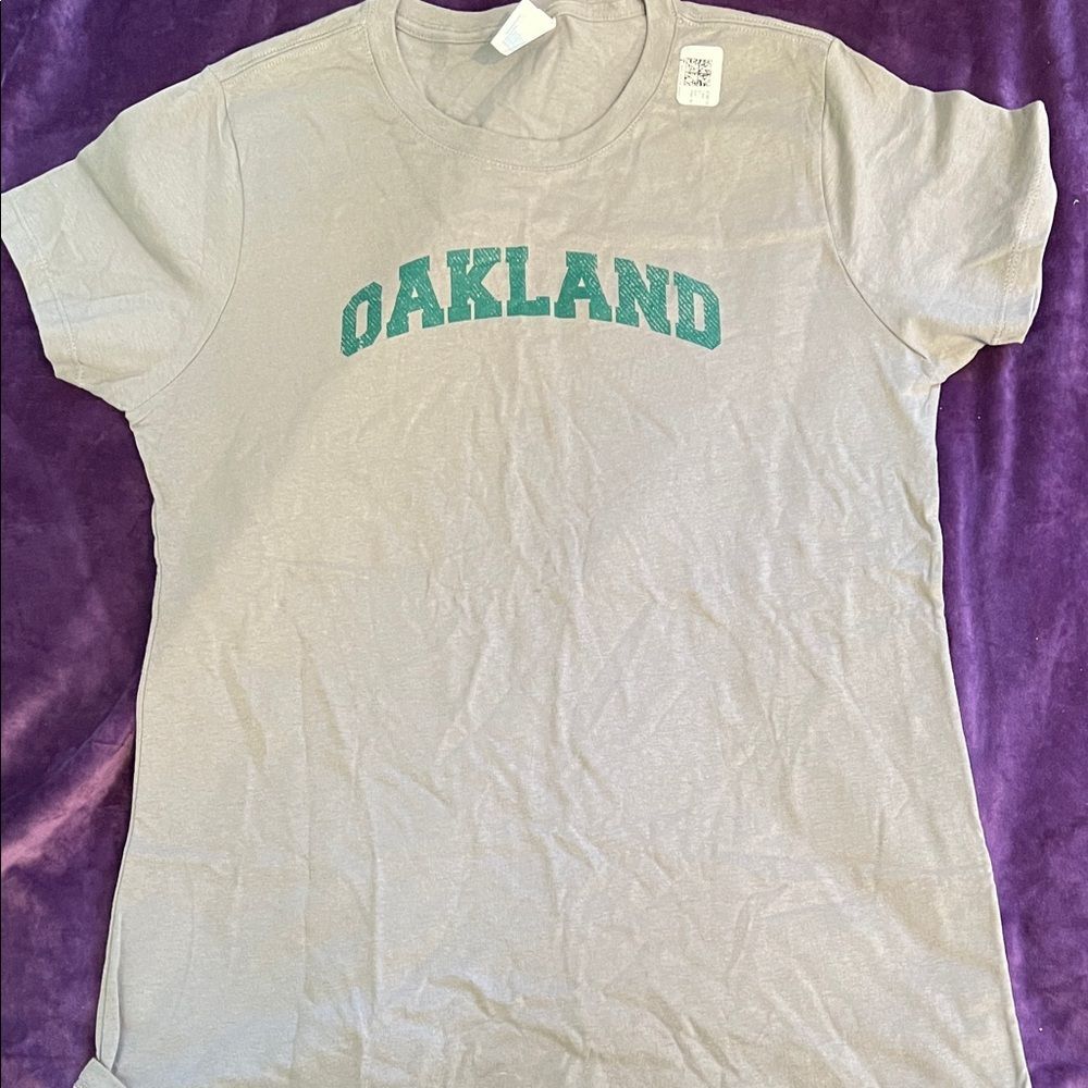 Oakland Gray T-Shirt (Ladies M)